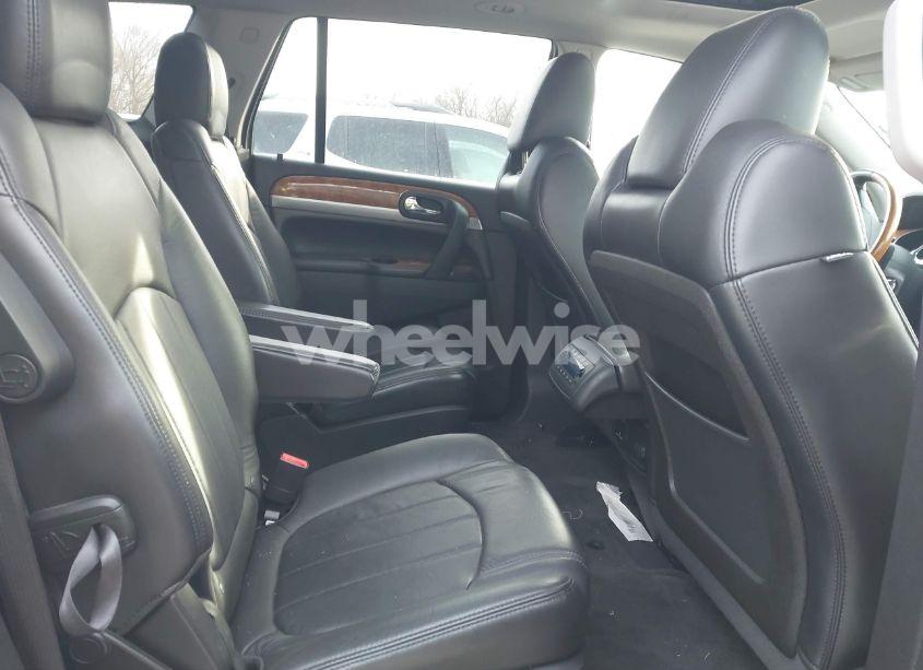 Photo 8 of 2011 Buick Enclave 1XL (VIN 5GAKVBED1BJ114556)