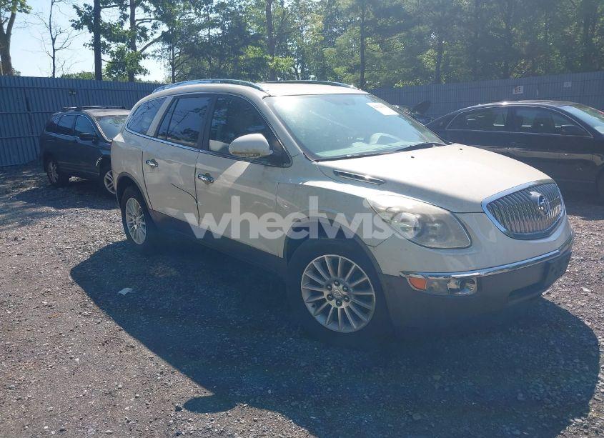 2011 Buick Enclave 1XL (VIN 5GAKVBED1BJ245714) main photo