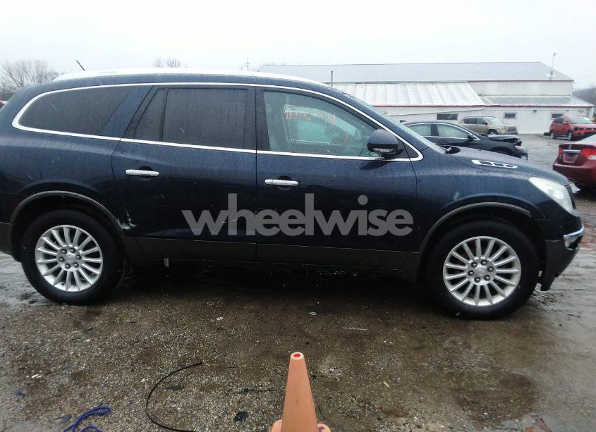 Photo 13 of 2011 Buick Enclave 1XL (VIN 5GAKVBED1BJ311873)