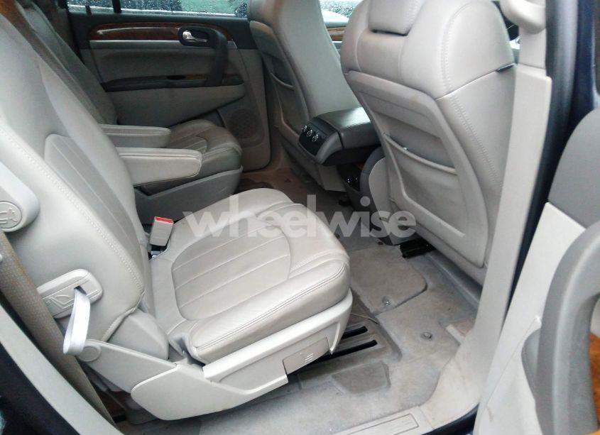 Photo 8 of 2011 Buick Enclave 1XL (VIN 5GAKVBED1BJ311873)