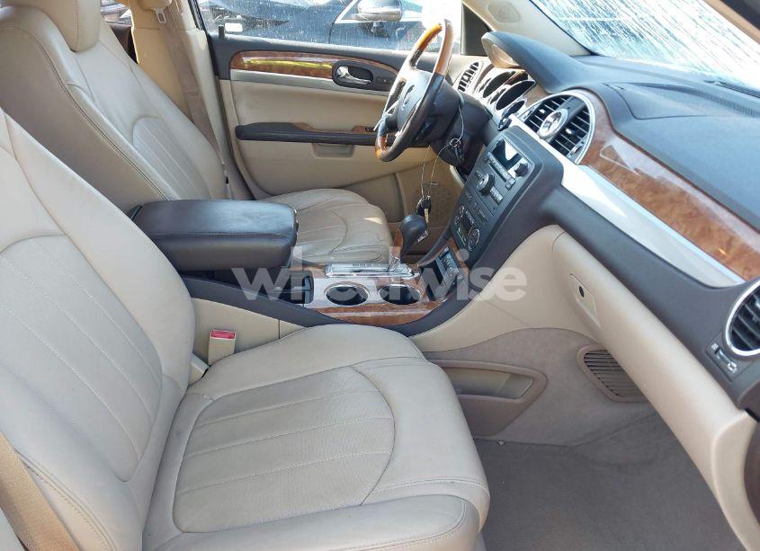 Photo 5 of 2011 Buick Enclave 1XL (VIN 5GAKVBED2BJ307623)
