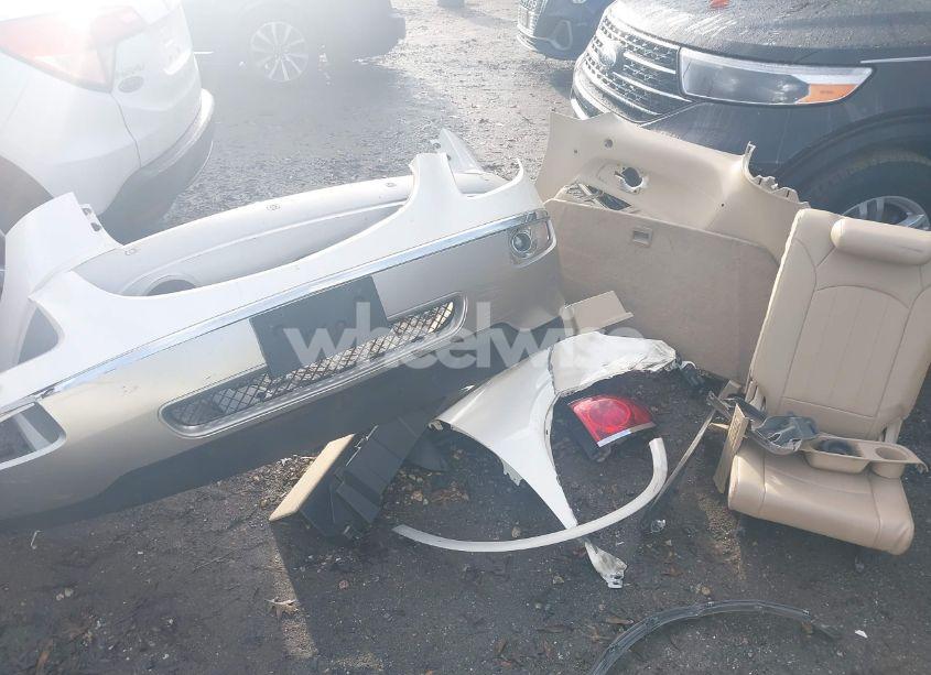 Photo 12 of 2011 Buick Enclave 1XL (VIN 5GAKVBED2BJ419824)