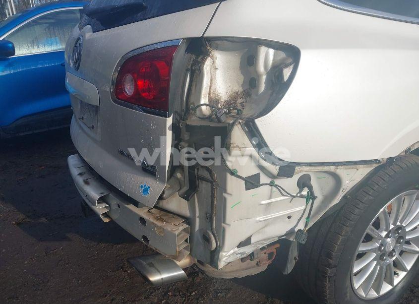 Photo 15 of 2011 Buick Enclave 1XL (VIN 5GAKVBED2BJ419824)