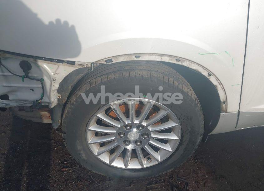 Photo 16 of 2011 Buick Enclave 1XL (VIN 5GAKVBED2BJ419824)