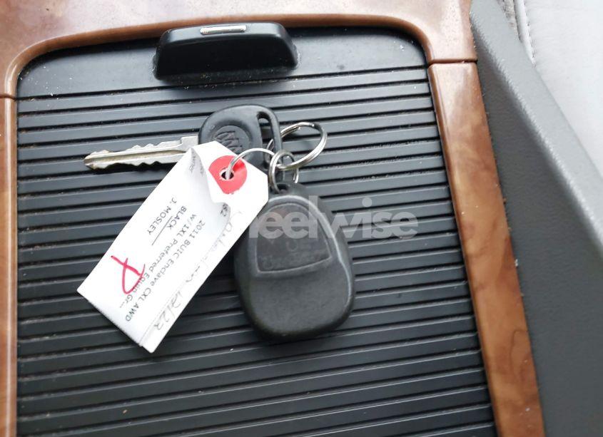 Photo 11 of 2011 Buick Enclave 1XL (VIN 5GAKVBED3BJ335267)