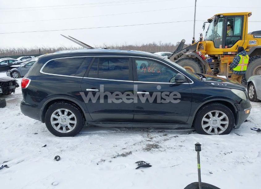 Photo 13 of 2011 Buick Enclave 1XL (VIN 5GAKVBED3BJ335267)