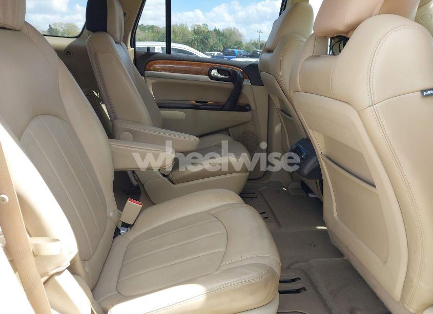 Photo 8 of 2011 Buick Enclave 1XL (VIN 5GAKVBED3BJ378636)