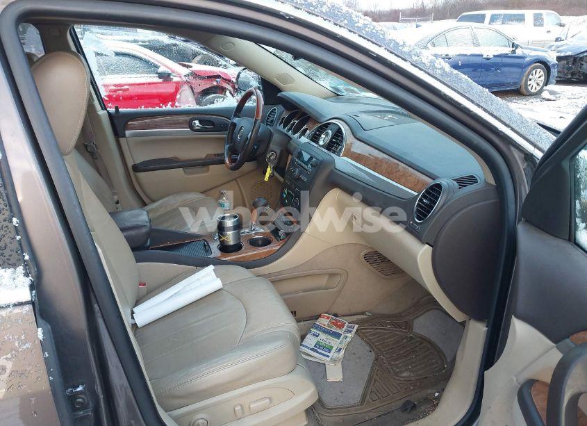 Photo 5 of 2011 Buick Enclave CXL (VIN 5GAKVBED5BJ255615)