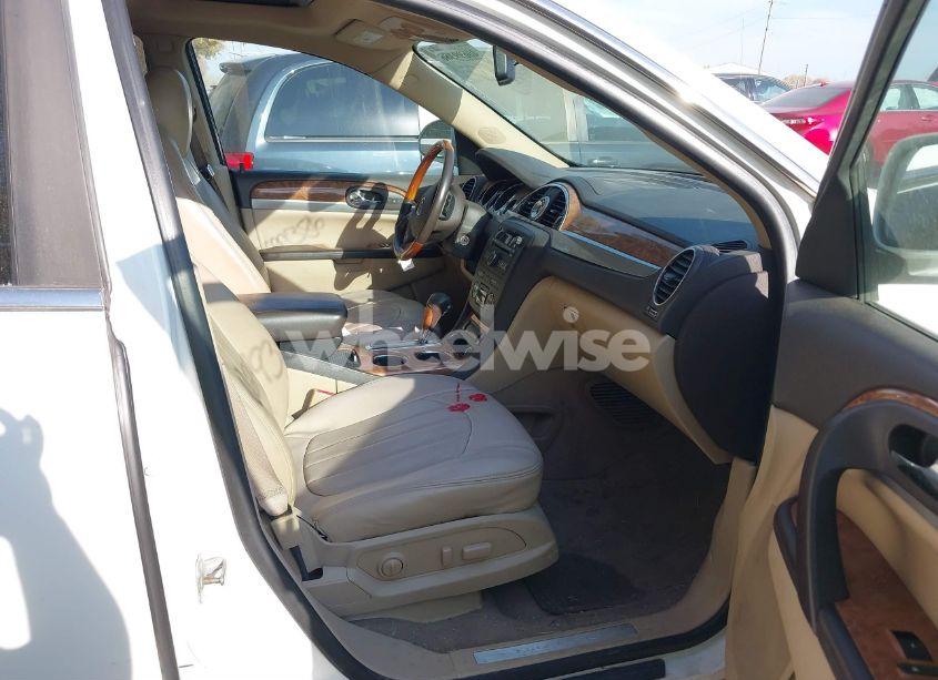 Photo 5 of 2011 Buick Enclave 1XL (VIN 5GAKVBED5BJ295869)