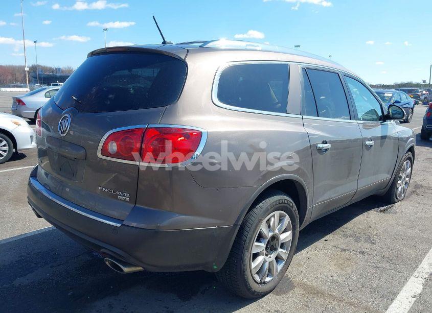 Photo 4 of 2011 Buick Enclave 1XL (VIN 5GAKVBED6BJ103262)