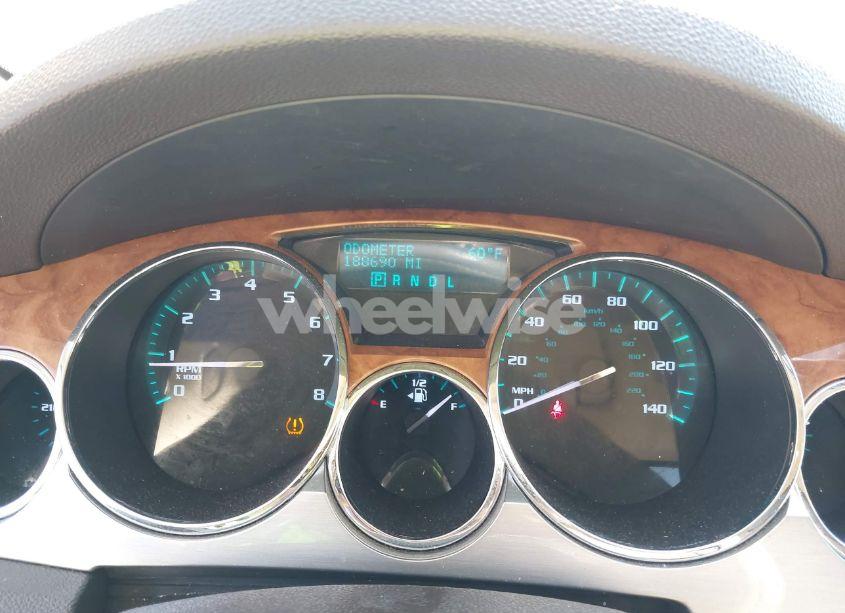 Photo 7 of 2011 Buick Enclave 1XL (VIN 5GAKVBED6BJ103262)