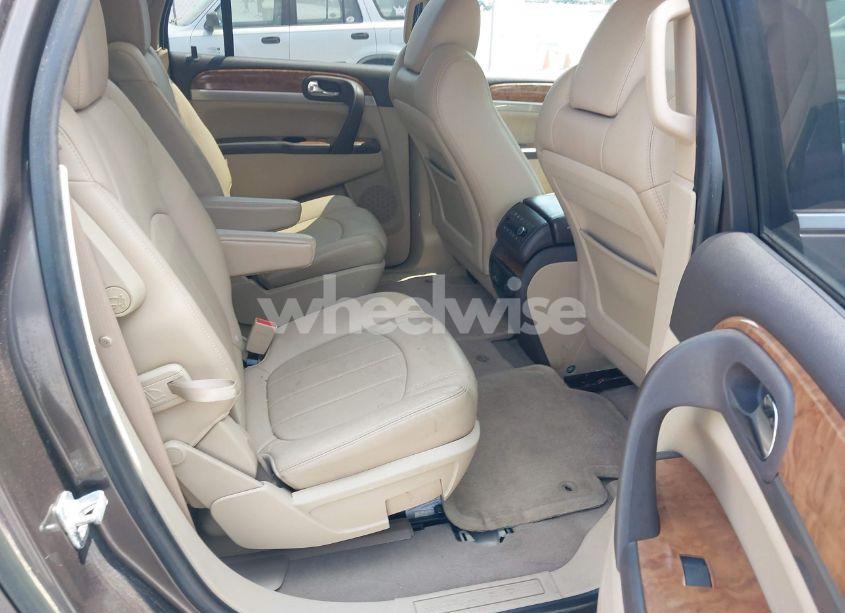 Photo 8 of 2011 Buick Enclave 1XL (VIN 5GAKVBED6BJ226866)