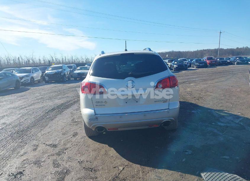Photo 16 of 2011 Buick Enclave 1XL (VIN 5GAKVBED7BJ326684)