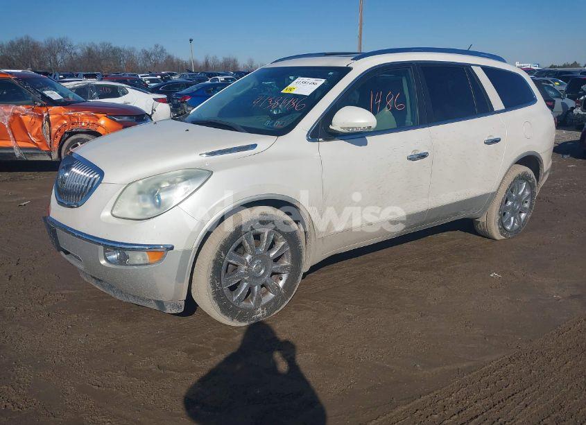 Photo 2 of 2011 Buick Enclave 1XL (VIN 5GAKVBED7BJ326684)