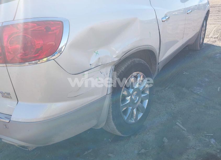 Photo 6 of 2011 Buick Enclave 1XL (VIN 5GAKVBED7BJ326684)