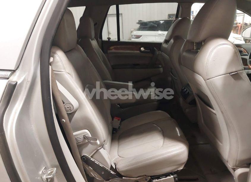 Photo 8 of 2011 Buick Enclave 1XL (VIN 5GAKVBED8BJ103683)