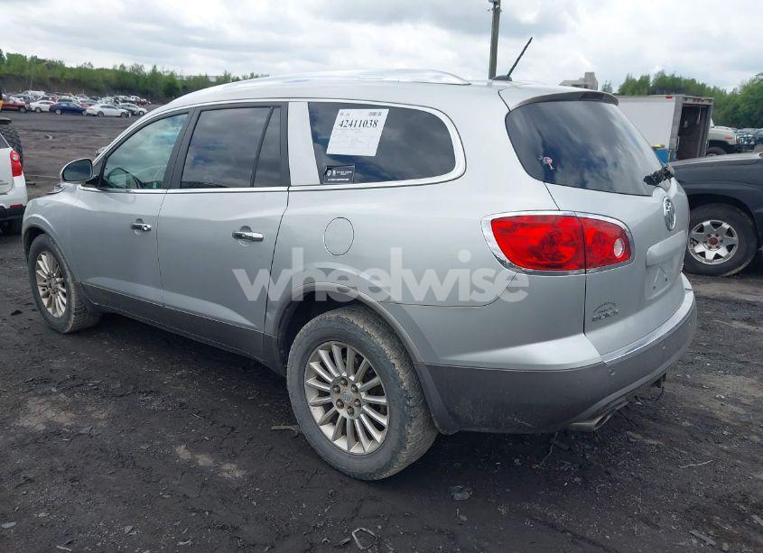 Photo 3 of 2011 Buick Enclave 1XL (VIN 5GAKVBED8BJ397246)