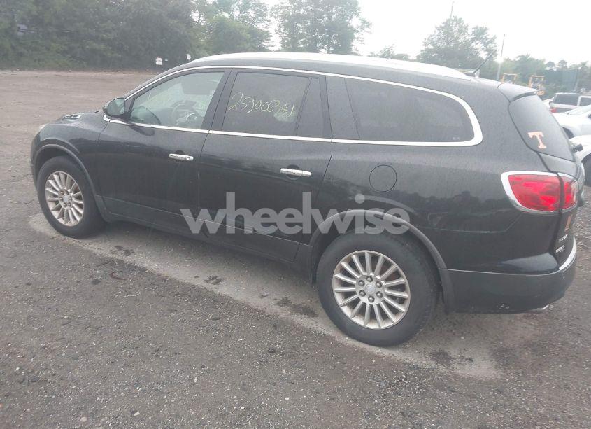 Photo 3 of 2011 Buick Enclave 1XL (VIN 5GAKVBED8BJ405216)