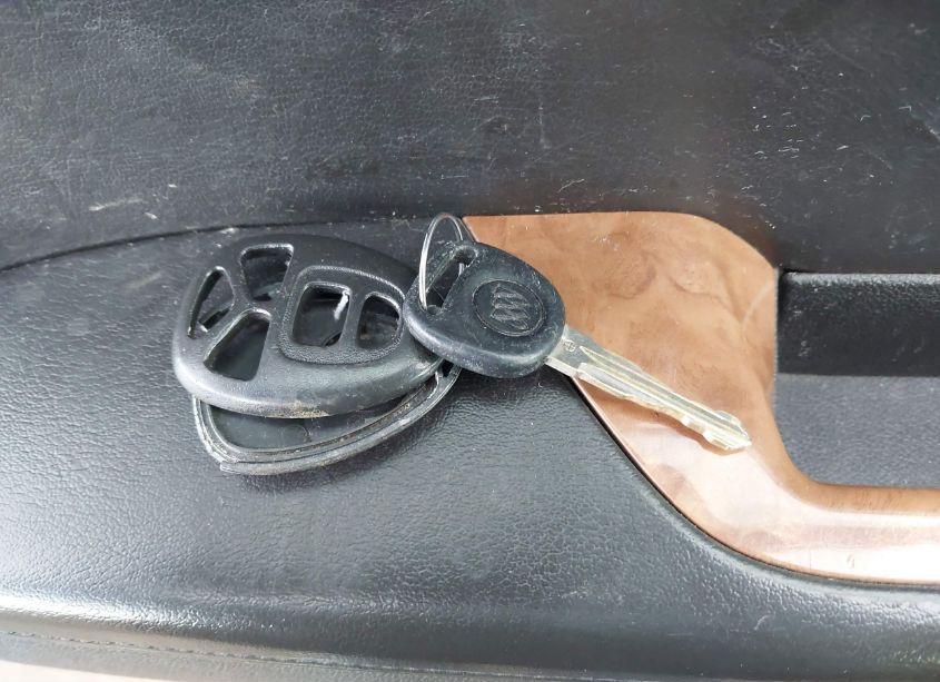 Photo 11 of 2011 Buick Enclave 1XL (VIN 5GAKVBED9BJ381217)