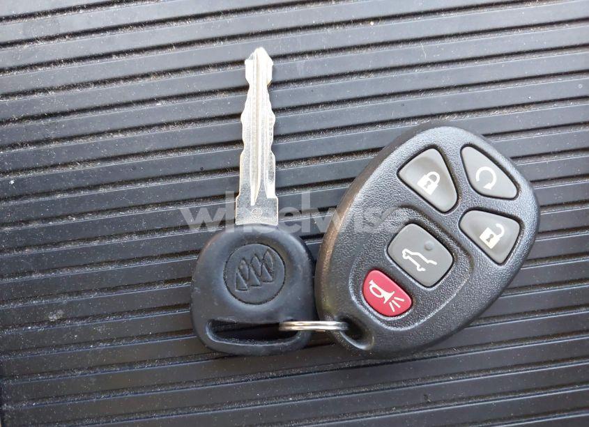 Photo 11 of 2011 Buick Enclave 1XL (VIN 5GAKVBEDXBJ230211)