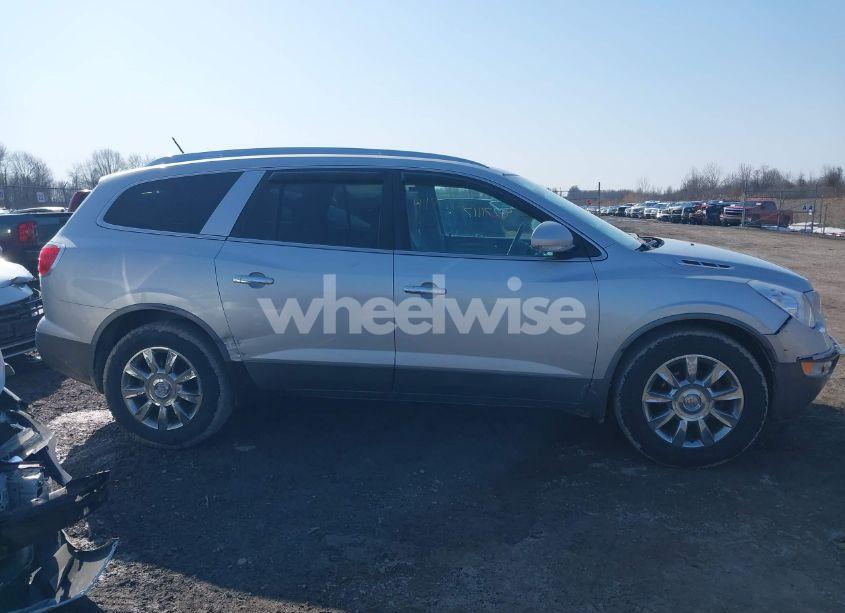 Photo 13 of 2011 Buick Enclave 1XL (VIN 5GAKVBEDXBJ292899)