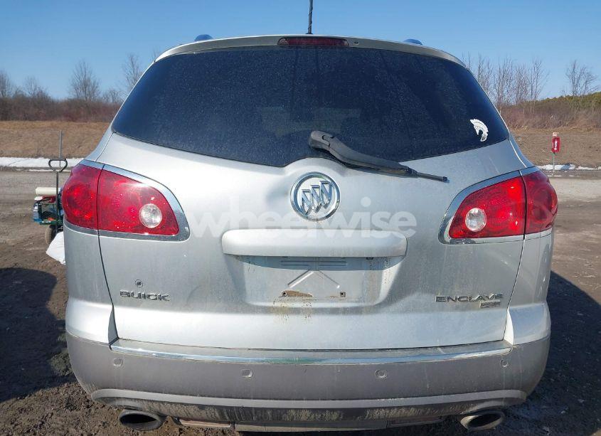 Photo 16 of 2011 Buick Enclave 1XL (VIN 5GAKVBEDXBJ292899)