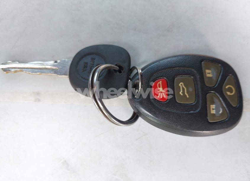 Photo 11 of 2011 Buick Enclave 1XL (VIN 5GAKVBEDXBJ344807)