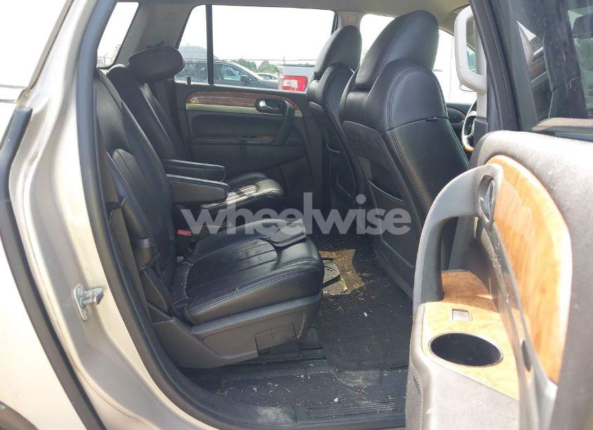 Photo 8 of 2011 Buick Enclave 1XL (VIN 5GAKVBEDXBJ344807)