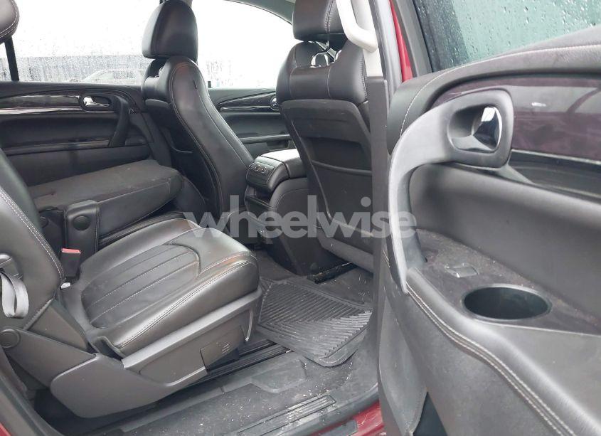 Photo 8 of 2015 Buick Enclave (VIN 5GAKVBKD0FJ339996)