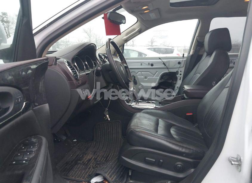 Photo 5 of 2017 Buick Enclave LEATHER (VIN 5GAKVBKD0HJ105022)