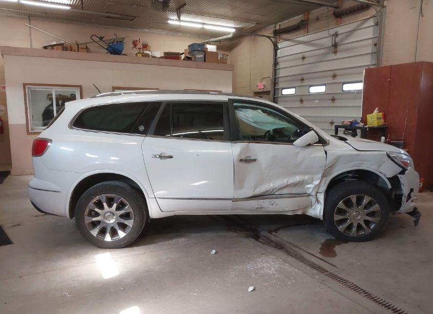 Photo 13 of 2016 Buick Enclave LEATHER (VIN 5GAKVBKD1GJ241304)