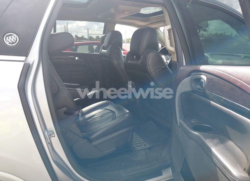 Photo 8 of 2015 Buick Enclave LEATHER (VIN 5GAKVBKD2FJ175831)