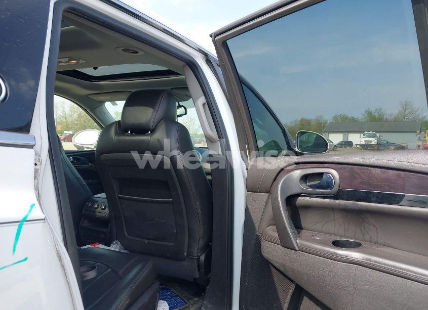 Photo 8 of 2016 Buick Enclave LEATHER (VIN 5GAKVBKD3GJ277866)