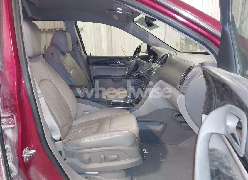 Photo 5 of 2014 Buick Enclave LEATHER (VIN 5GAKVBKD5EJ130526)
