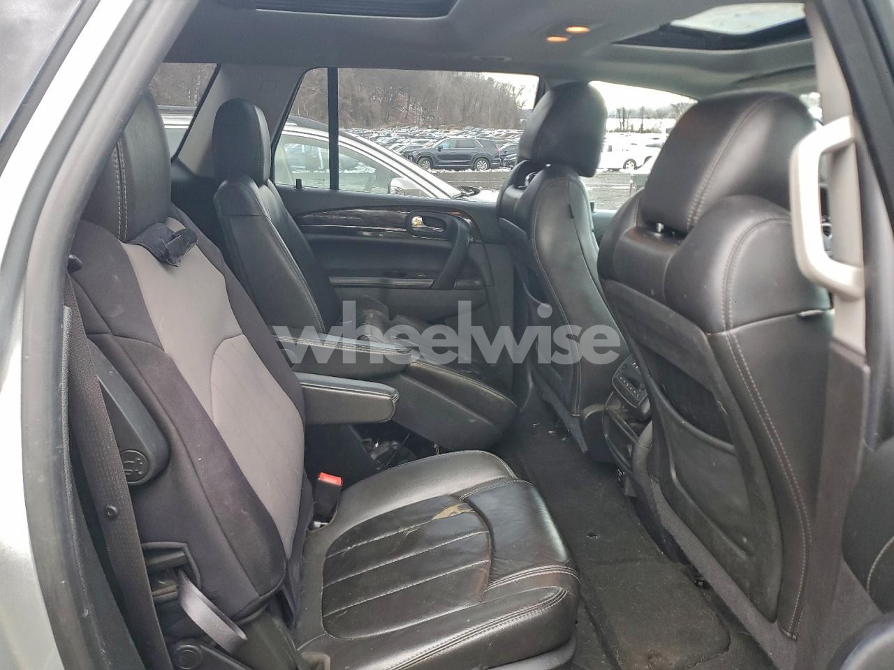 Photo 11 of 2015 BUICK ENCLAVE (VIN 5GAKVBKD5FJ374369)