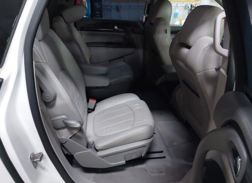 Photo 8 of 2015 Buick Enclave LEATHER (VIN 5GAKVBKD7FJ258719)