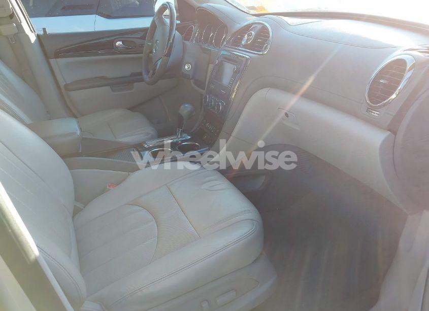 Photo 5 of 2016 Buick Enclave LEATHER (VIN 5GAKVBKD7GJ216391)