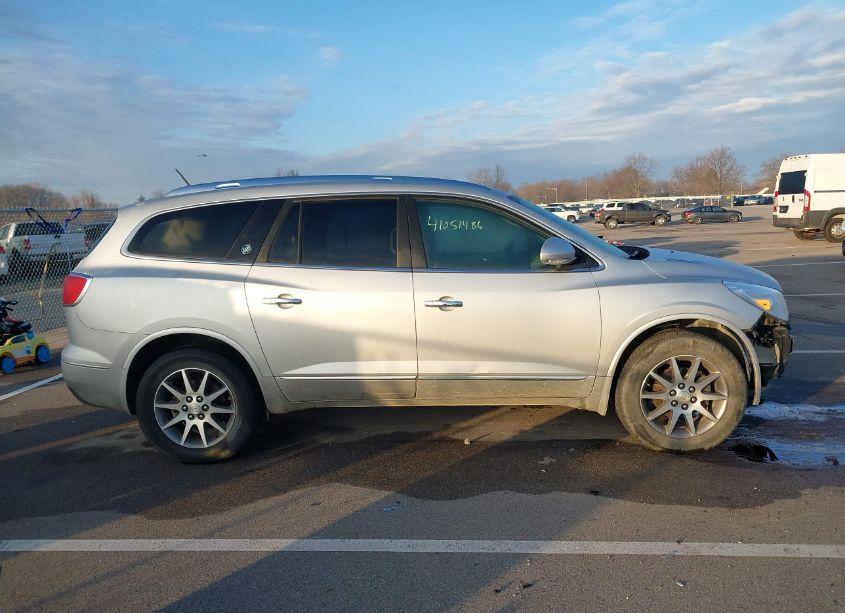 Photo 14 of 2016 Buick Enclave LEATHER (VIN 5GAKVBKD7GJ270595)