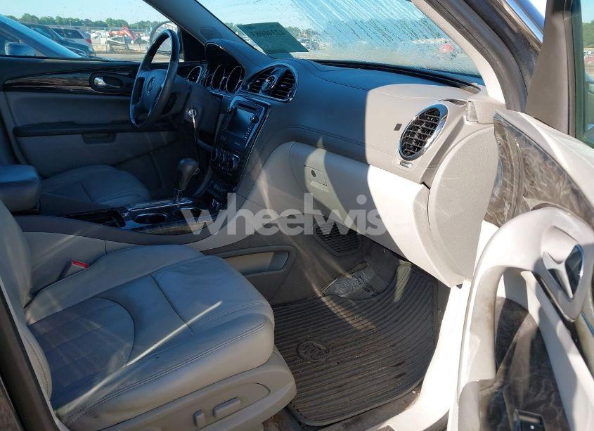 Photo 5 of 2014 Buick Enclave LEATHER (VIN 5GAKVBKD9EJ126981)