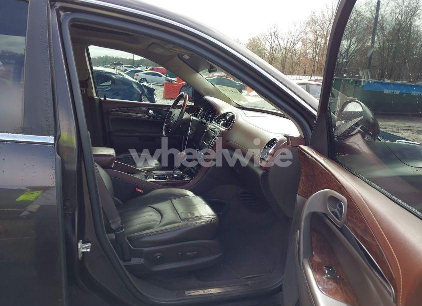 Photo 5 of 2014 Buick Enclave LEATHER (VIN 5GAKVBKD9EJ153761)