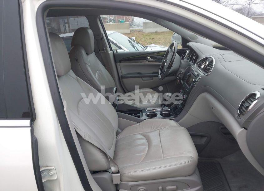 Photo 5 of 2015 Buick Enclave LEATHER (VIN 5GAKVBKD9FJ156483)