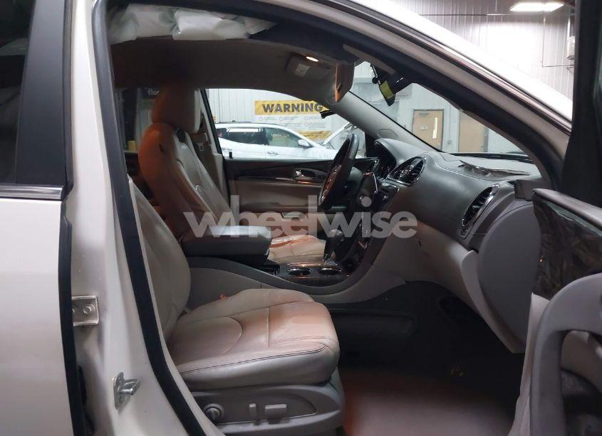 Photo 5 of 2014 Buick Enclave LEATHER (VIN 5GAKVBKDXEJ284777)