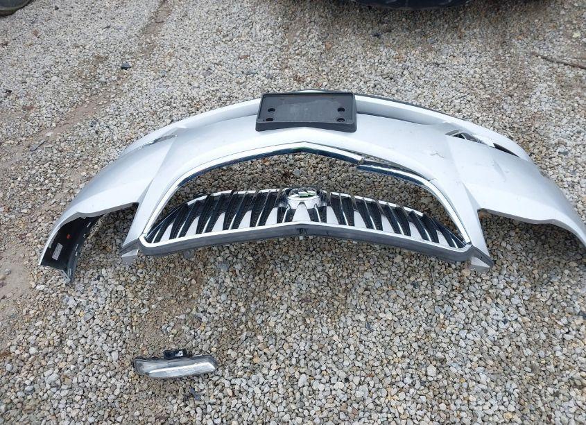 Photo 12 of 2015 Buick Enclave LEATHER (VIN 5GAKVBKDXFJ255832)