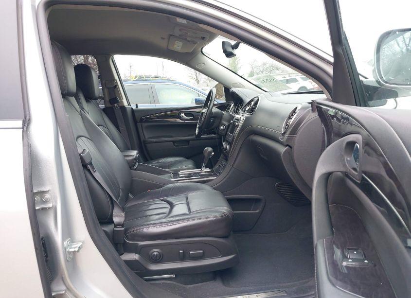 Photo 5 of 2015 Buick Enclave LEATHER (VIN 5GAKVBKDXFJ255832)