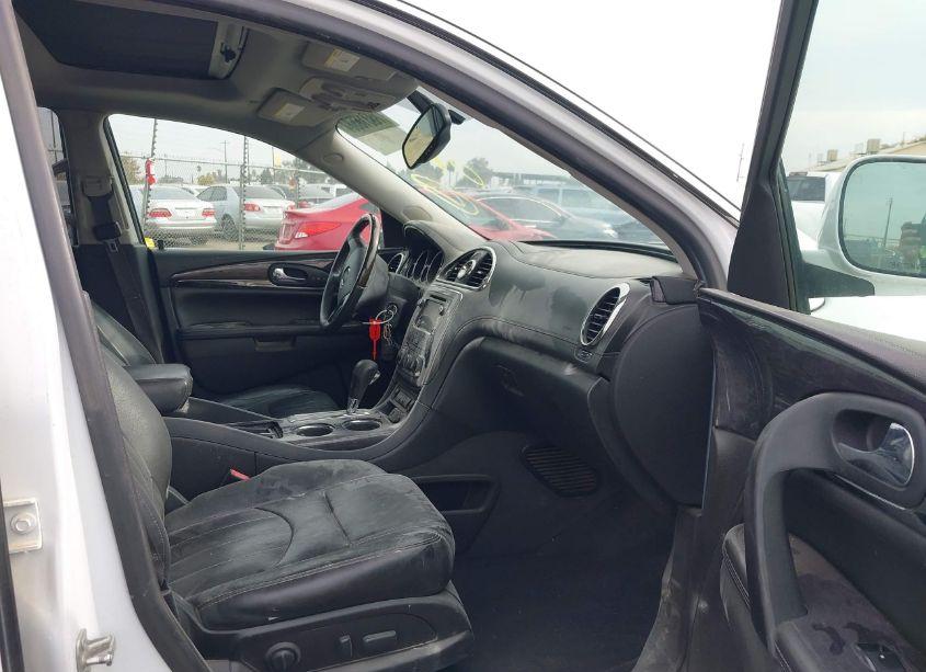 Photo 5 of 2016 Buick Enclave LEATHER (VIN 5GAKVBKDXGJ127821)
