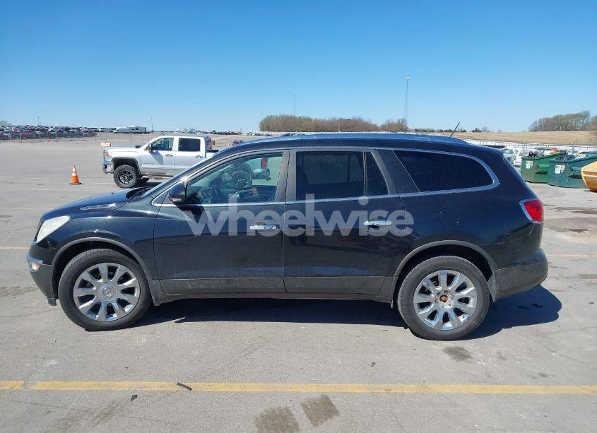 Photo 14 of 2011 Buick Enclave 2XL (VIN 5GAKVCED1BJ237263)