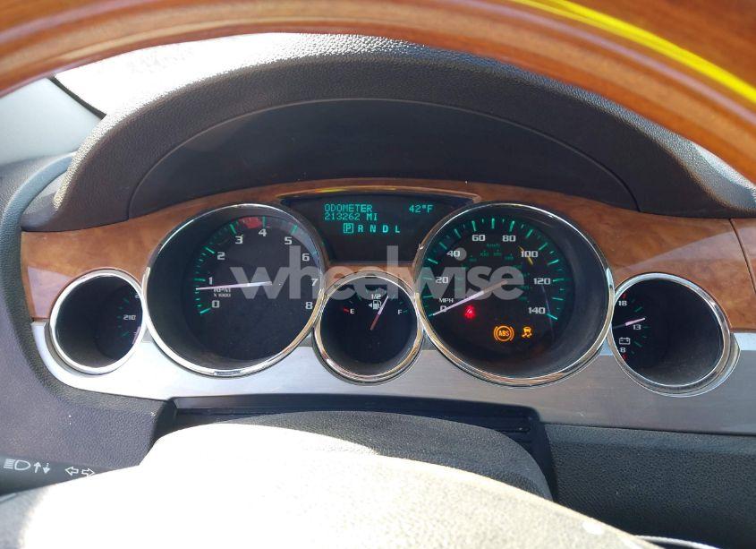 Photo 7 of 2011 Buick Enclave 2XL (VIN 5GAKVCED1BJ237263)