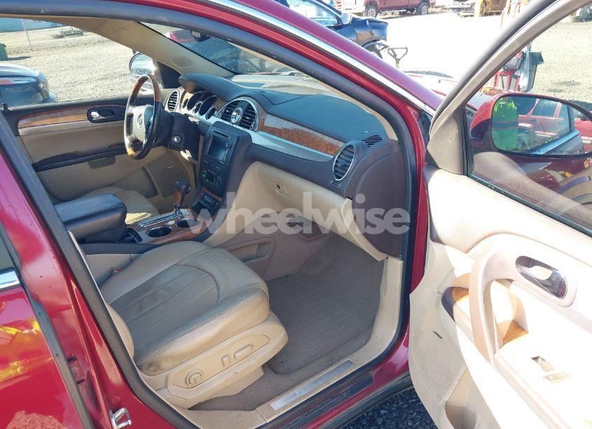 Photo 5 of 2011 Buick Enclave 2XL (VIN 5GAKVCED1BJ249221)