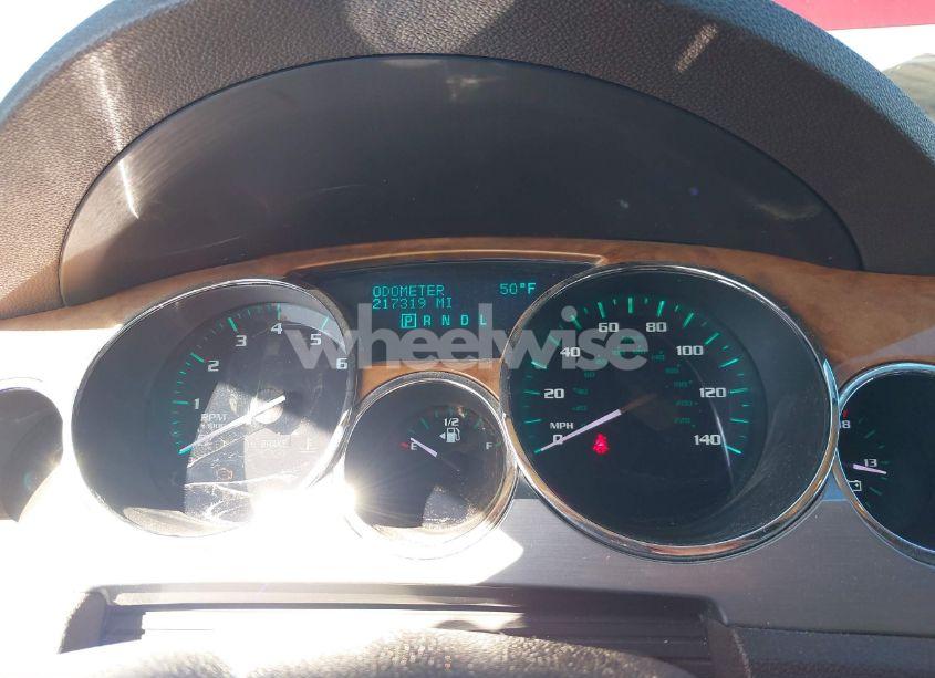 Photo 7 of 2011 Buick Enclave 2XL (VIN 5GAKVCED1BJ249221)