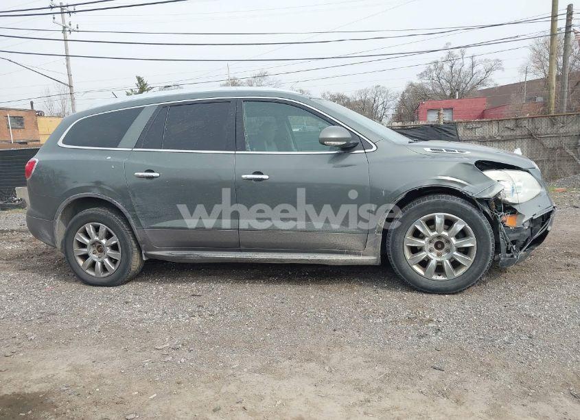 Photo 13 of 2011 Buick Enclave 2XL (VIN 5GAKVCED1BJ328758)